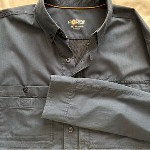 Carhartt Force Vented Button Down Shirt Mens Medium Blue Navy Relaxed Fit